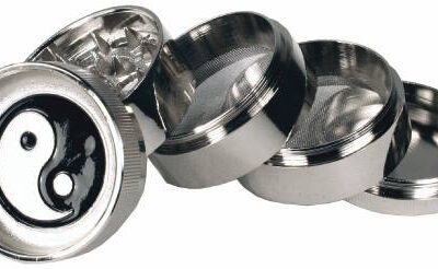 Buddy Grinder 3 – Ying Yang – With Magnet & 2x Sif