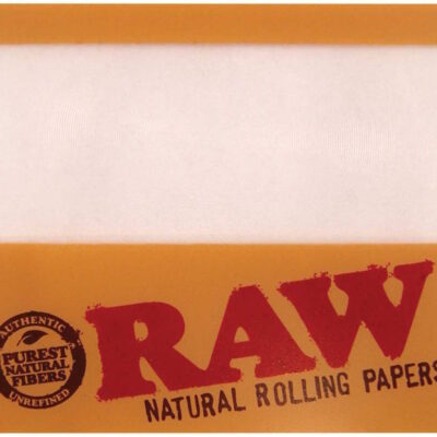 RAW Magnifying Card