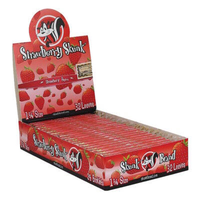 Skunk Strawberry 1¼, 32 Blatt